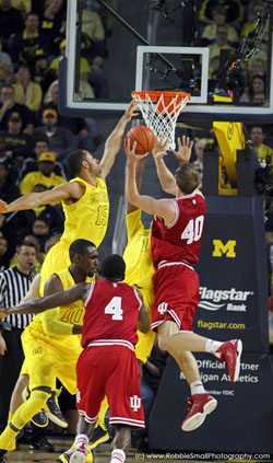 Michigan vs Indiana university basketball game 2013 photography by robbie small